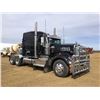 Image 2 : 2011 KENWORTH W900L T/A TRUCK