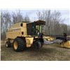 Image 2 : 1992 NEW HOLLAND TX36 COMBINE