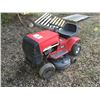 Image 1 : TURF TRAC LAWN TRACTOR
