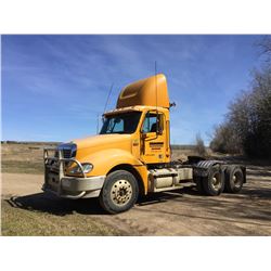 2002 FREIGHTLINER T/A TRUCK
