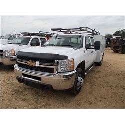 2011 CHEVROLET 3500HD 4X4 SERVICE TRUCK, S/N 1GB4KZCL2BF149021, DURAMAX DIESEL ENG, AUTO TRANS, CREW