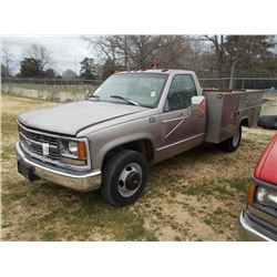 1998 CHEVROLET 3500 SERVICE TRUCK, S/N 1GDHC34R3WF052852, GAS ENG, A/T, STAHL SERVICE BODY, ODOMETER