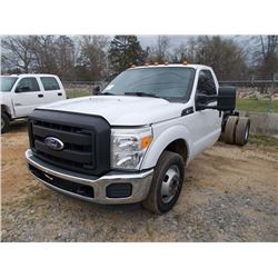 2011 FORD F350 CAB & CHASSIS, S/N 1FDRF3G69BEB26280, GAS ENG, AUTO TRANS