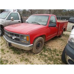 1995 CHEVROLET 2500 SERVICE TRUCK, S/N 1GCFC24K3SZ244104, GAS ENG, AUTO TRANS, KNAPHEIDE SERVICE BOD