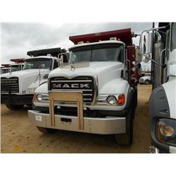 2007 MACK CV713 GRANITE TRI-AXLE DUMP, S/N 1M2AG11CX7M065550, 370HP AMI MACK ENG, T310M MACK 10 SPD 