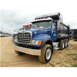 2005 MACK CV713 TRI-AXLE DUMP, S/N 1M2AG11C05M020226, MACK DIESEL ENGINE, 10 SPD TRANS, 44K REARS, 1