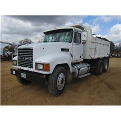 2000 MACK CH613 T/A DUMP, S/N 1M2AA13Y6YW131723, 350 HP MACK DIESEL ENG, 9 SPD TRANS, 38K REARS, 12K