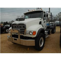 2007 MACK CV713 T/A ROLL OFF TRUCK, S/N 1M2AG11C67M060992, 370 HP MACK ENG, T310 MACK 10 SPD TRANS, 