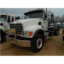 2007 MACK CV713 T/A ROLL OFF TRUCK, S/N 1M2AG11C17M060995, 370 HP MACK DIESEL ENG, 10 SPD TRANS, 44K