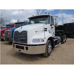 2013 MACK CXU613 T/A TRUCK TRACTOR, S/N 1M1AW07Y4DM034231, 445 HP MACK MP8 ENG, MACK M DRIVE AUTO SH