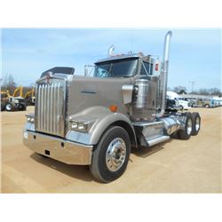 2010 KENWORTH W900 T/A TRUCK TRACTOR, S/N 1XKWDB0X2AJ262576, 490 HP CAT C15 DIESEL ENG, EATON 10 SPD