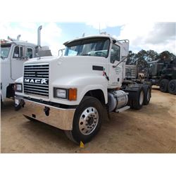 2005 MACK CHN613 T/A TRUCK TRACTOR, S/N 1M1AJJ06Y25N001174, MACK DIESEL ENG, 10 SPD TRANS, 38K REARS