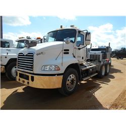 2009 MACK CXU613 T/A TRUCK TRACTOR, S/N 1M1AW09Y49N008243, 415 HP MACK MP8 ENG, 9 SPD TRANS, 38K REA