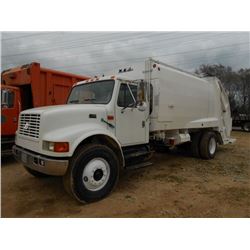 1997 INTERNATIONAL 4900 S/A GARBAGE TRUCK, S/N 1HTSDAAN8VH493256, IHC DT 466E DIESEL ENG, AUTO TRANS