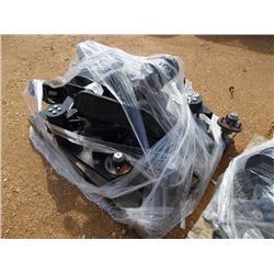 1 LOT TORSION BAR 50N 4 1/2" BOLT PATTERN