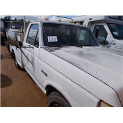 FORD F350 SERVICE TRUCK, S/N , GAS ENGINE, AUTO TRANS, TOOL BODY (DOES NOT RUN)