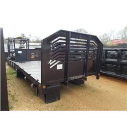 8' X 11' FLATBED W/ HEADACHE RACK