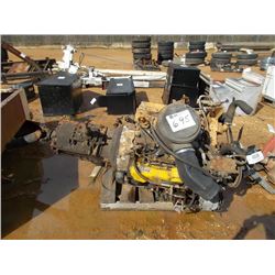 CAT 3208 DIESEL ENGINE W/ MANUAL TRANS