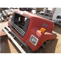 FORD L8000 HOOD
