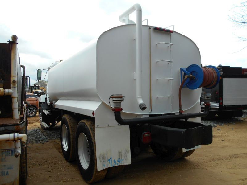 1994 MACK CH613 T/A WATER TRUCK, S/N 1M2AA13Y3RW036263, E7-350 MACK, 9