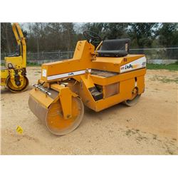 LEEBOY 400 SUPER TANDEM VIBRATORY ROLLER, S/N 38224, METER READING 2,547 HOURS