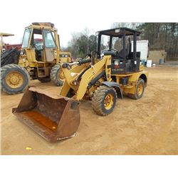 CAT 904B WHEEL LOADER, S/N B4L01082 (08 YR), GP BUCKET, 3RD VALVE, CANOPY, 12-16.5 TIRES, METER READ