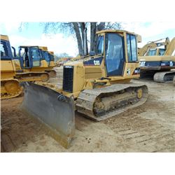 CAT D5G LGP CRAWLER TRACTOR, S/N RKG00937 (04 YR) 6 WAY BLADE, ECAB W/AIR, METER READING 3,719 HOURS