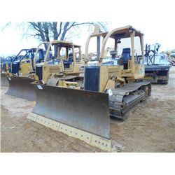 CAT D5C XL CRAWLER TRACTOR, S/N 7PS01823, 6 WAY BLADE, CANOPY, SWEEPS, REAR SCREEN, METER READING 11