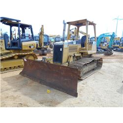CAT D4C LGP III CRAWLER TRACTOR, S/N 75L00832, 6 WAY BLADE, CANOPY, METER READING 5,177 HOURS