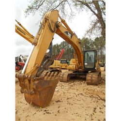 CAT 320CL HYDRAULIC EXCAVATOR, S/N ANB00748 (01 YR) 9' STICK, 32" BUCKET, THUMB, ECAB W/ AIR, METER 