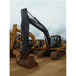JOHN DEERE 160LC HYDRAULIC EXCAVATOR, S/N 055649 (14 YR) 10' 2" STICK, 60" BUCKET, ECAB W/ AIR, METE