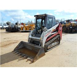 TAKEUCHI TL230 SERIES II SKID STEER LOADER, S/N 223100439 (11 YR) TRACK TYPE, GP BUCKET, ECAB W/ AIR