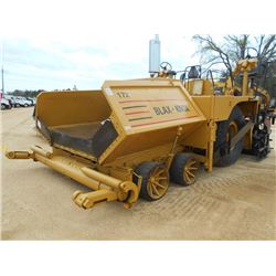 BLAW-KNOX 3172 ASPHALT PAVER, S/N 17208-23, CARLSON EASY SCREED III MS10, 10' WIDE