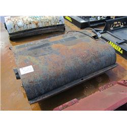 INGERSOLL RAND 72" SWEEPER BROOM, FITS SKID STEER LOADER