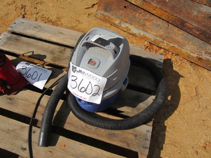 SHOP VAC L250 VACUUM CLEANER