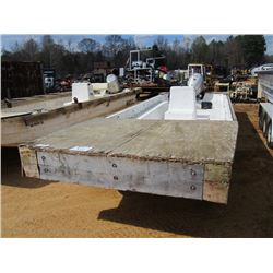 2004 24' CAROLINA SKIFF HONDA 135 HP OUTBOARD ENGINE, S/N KHA2698E404