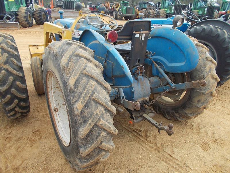 FORD 3000 FARM TRACTOR, S/N 153837, 3 PTH, PTO, FRONT LOADER ATTACH W