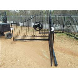 HORSE HEAD 16' DRIVEWAY GATE W/ POST