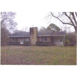 SINGLE FAMILY HOUSE BRICK, SINGLE FAMILY HOUSE LOCATED @ 247 EVERGREEN CIRCLE, SELMA, AL, SIZE: APPR