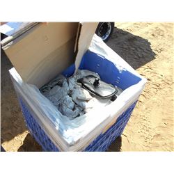 1 BOX MISC TRUCK MIRRORS