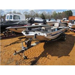 BASS TRACKER PANFISH 16 SPECIAL ALUMINUM BOAT, 60 HP MARINER OUTBOARD, TRAILSTAR S/A TRAILER,