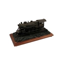 Dante's Peak Miniature Locomotive Model Movie Props