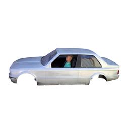 Daylight (1996) Grey Miniature Model Car With Driver Movie Props