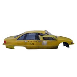 Daylight (1996) Yellow Taxi Miniature Model Car Movie Props