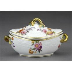 A Spode shaped oval sauceboat and cover,...