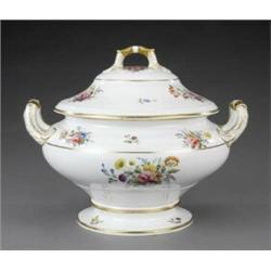 A Spode circular soup tureen and cover,...