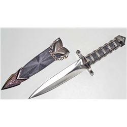 MEDIEVAL STYLE DAGGER W/ SCABBARD