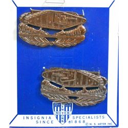 PAIR OF US ARMY TANK OFFICERS COLLAR INSIGNIAS