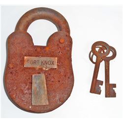 CAST IRON FORT KNOX PADLOCK W/ KEYS