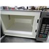 Image 2 : Panasonic Microwave